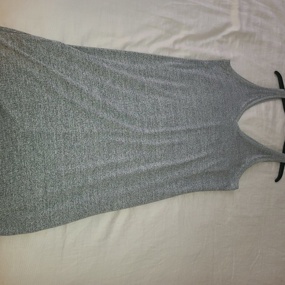 Gap, Large, Light gray